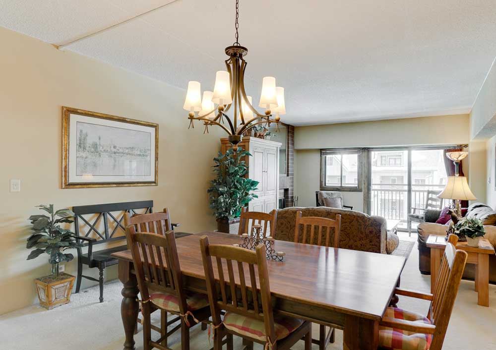 Dining / Kitchen